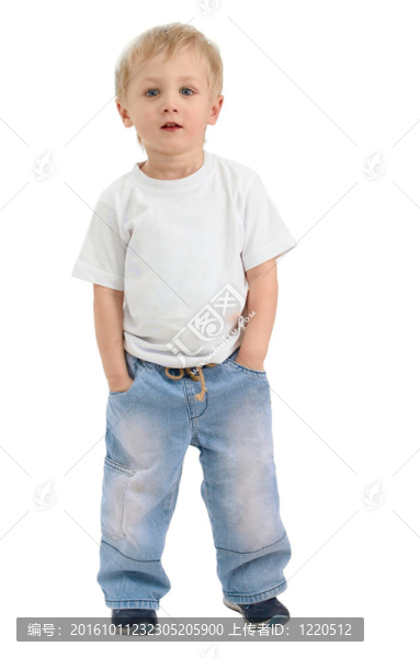 三年的男孩隔離