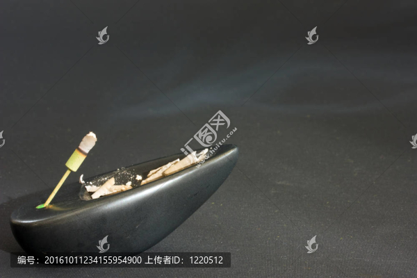 香座