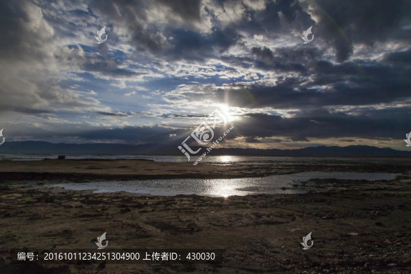 茶卡鹽湖