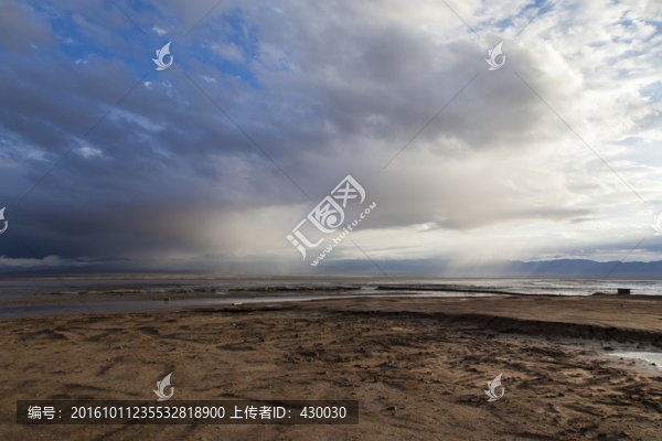 茶卡鹽湖