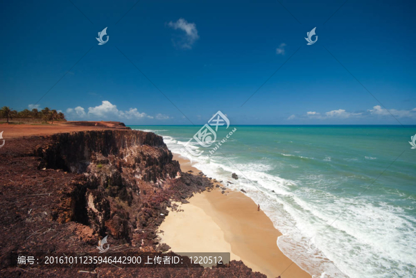 在普臘亞Minas的懸崖和海灘DAS-匯圖網(wǎng) www.fosd68.com 在普臘亞Minas的懸崖和海灘DAS