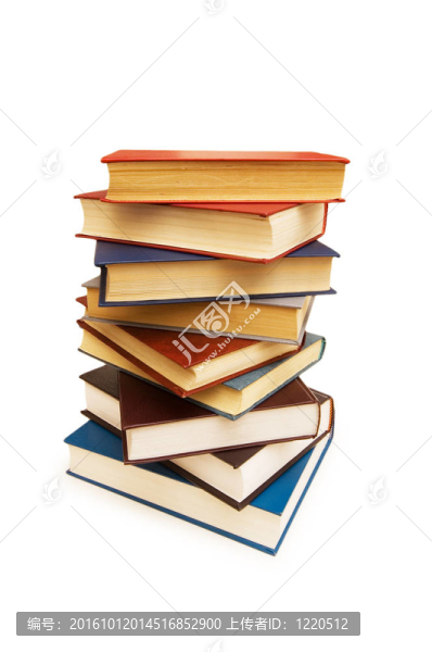 白色背景下的書籍堆疊