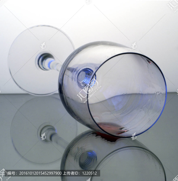 酒杯
