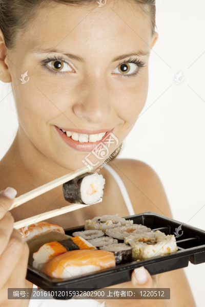女人與壽司的肖像