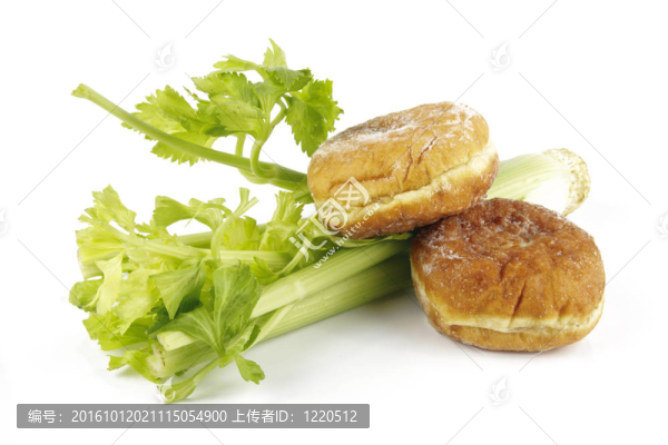 芹菜和果醬炸圈餅
