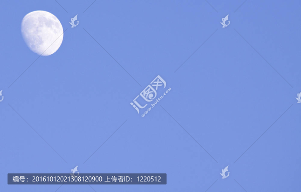 白天的月亮