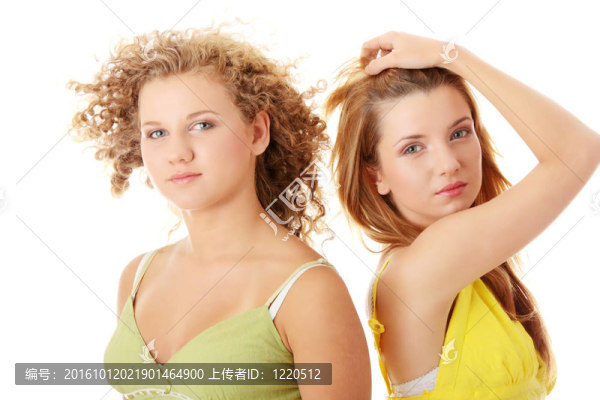 年輕的女朋友