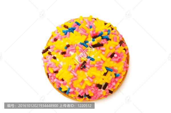 白色背景上的杯子蛋糕堆疊