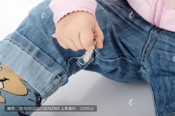 一個(gè)2歲的女孩的肖像