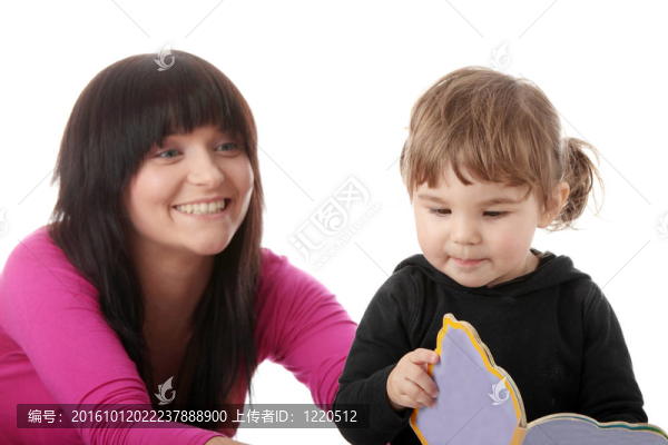 2歲的女孩