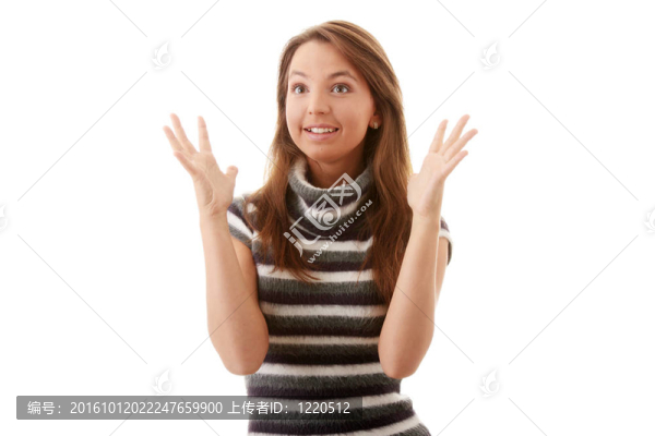 年輕的令人驚訝的女人