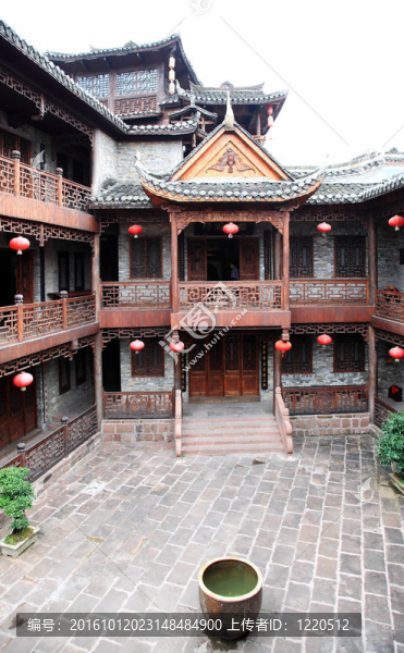 在中國的庭院，在鳳凰古城的房子
