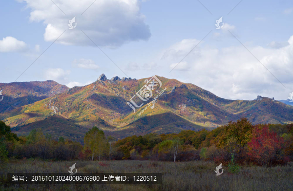 1山的秋天風(fēng)景
