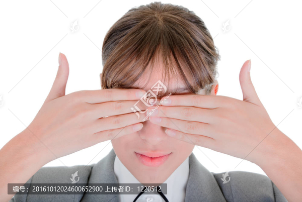 年輕的女孩在辦公室clouses