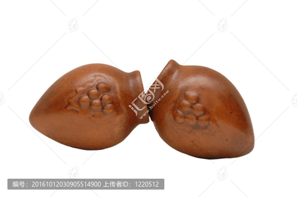 白色的兩個(gè)泥盆