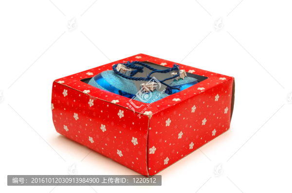 白色圣誕飾品盒