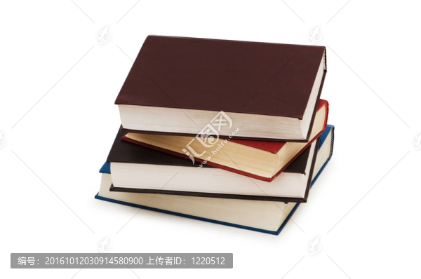 白色背景下的書籍堆疊