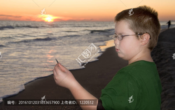 男孩在森塞特