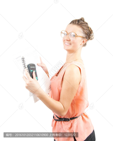 穿白色衣服的女孩