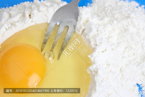 雞蛋和面粉