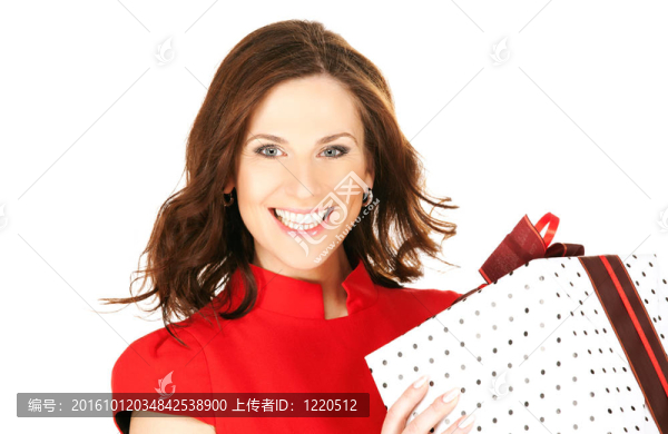 帶禮品盒的快樂女人