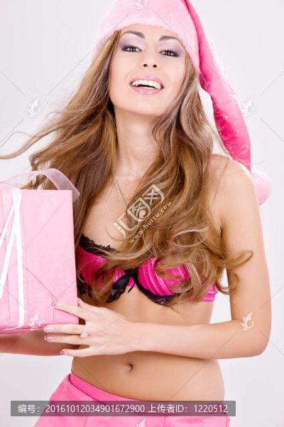 快樂圣誕助手與禮品盒女孩