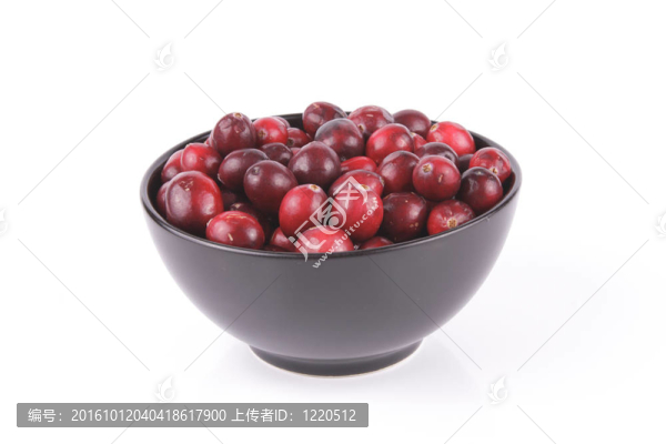 在一個黑碗小紅莓