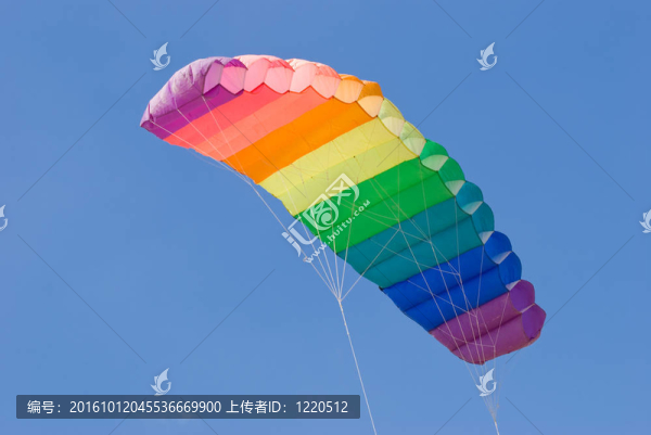 五顏六色的風(fēng)箏