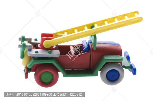 白色玩具消防車
