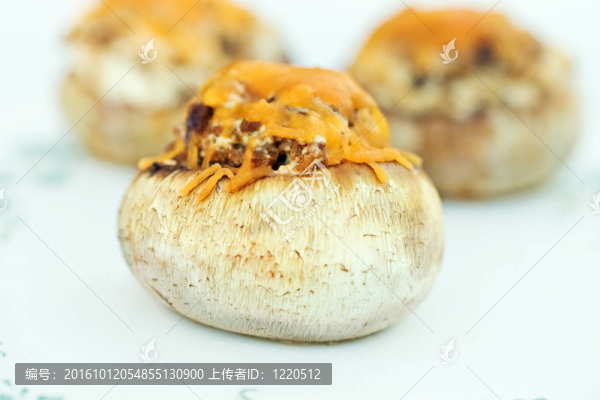 釀蘑菇