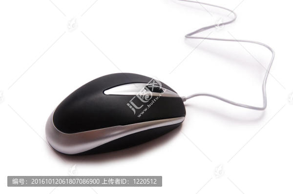 白色背景下的電腦鼠標(biāo)
