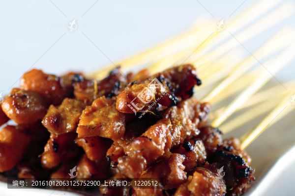 雞肉沙爹