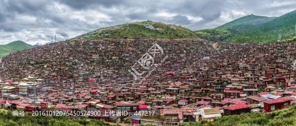 色達(dá)喇榮寺五明佛學(xué)院