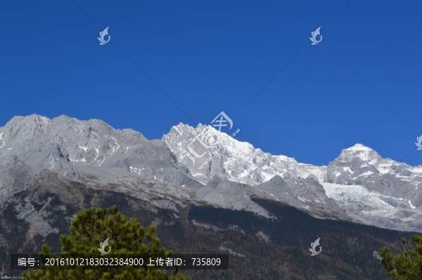 雪山