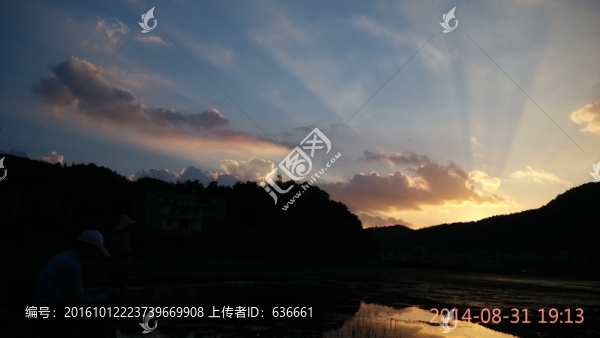 晚霞