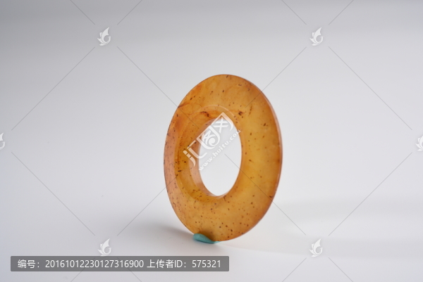 瑪瑙,戰(zhàn)國(guó)瑪瑙三才環(huán)