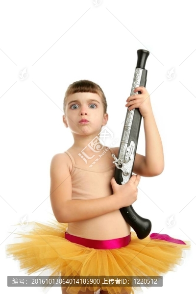 美麗的小芭蕾女孩與銃
