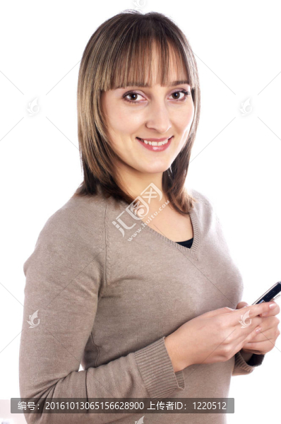年輕女性手機(jī)與白色隔離
