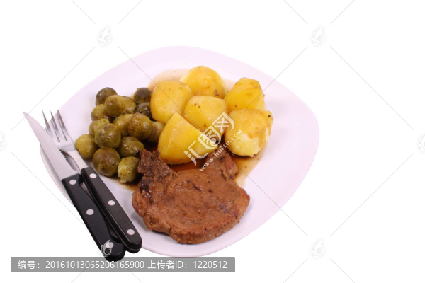 豬排；布魯塞爾豆芽和土豆