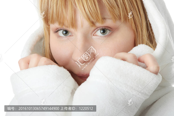 女人在洗澡