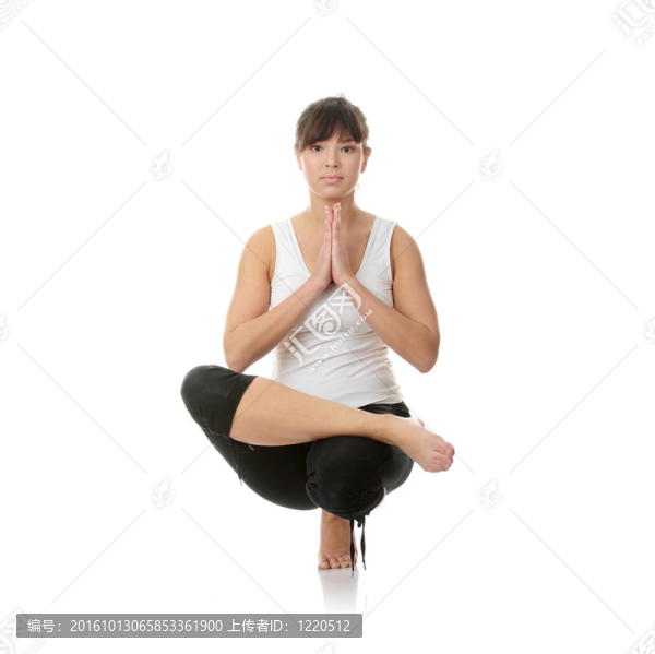 美麗的年輕女子做運動