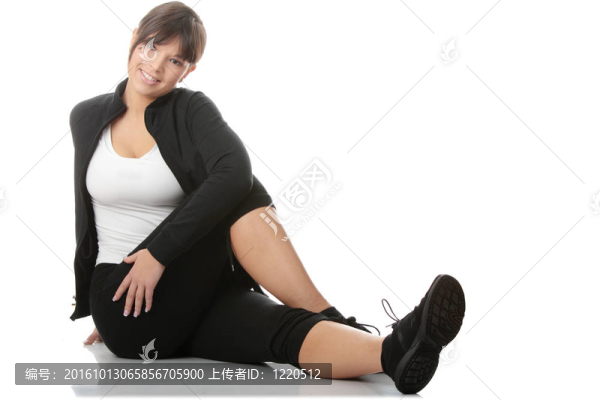 美麗的年輕女子做運動