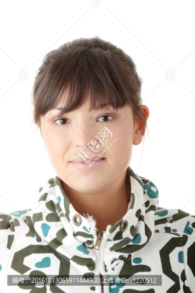 穿運(yùn)動服的年輕快樂女子