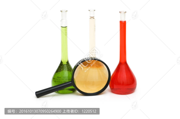 鏡頭和白色的隔離管