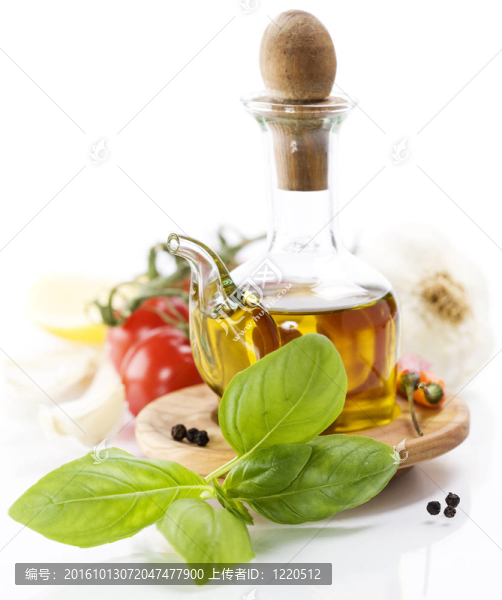 橄欖油和蔬菜