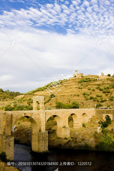 羅馬橋；阿爾坎塔拉；Caceres,Province；埃斯特雷馬杜拉；西班牙