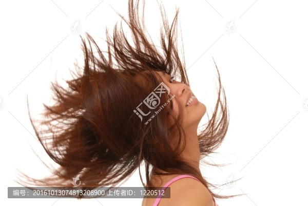 可愛的亞洲的黑發(fā)女孩