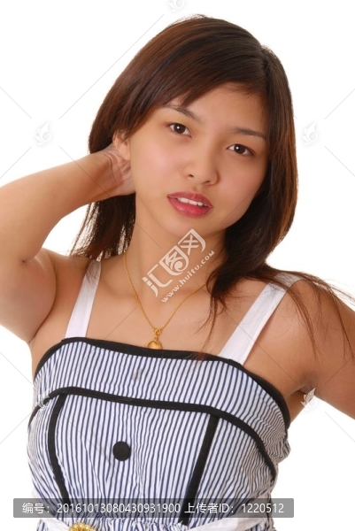可愛的亞洲的黑發(fā)女孩
