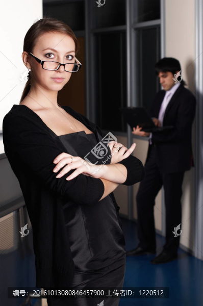 與同事的商業(yè)女性