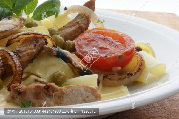 自制面條有機(jī)豬肉牛肉